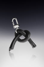 Load image into Gallery viewer, Knot Keychain #1